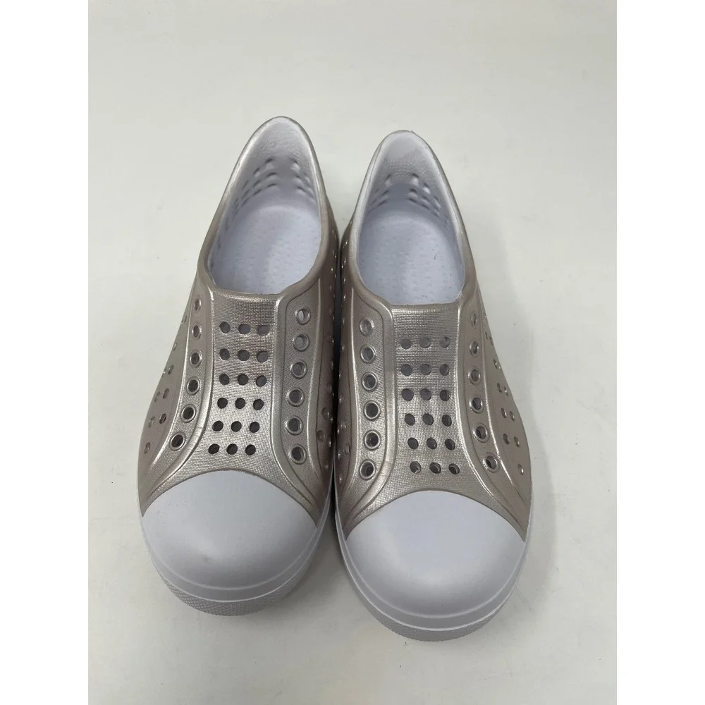 Wonder Nation Slip On Water Shoes Kids 11-12 Champagne Gold Excellent Perforated